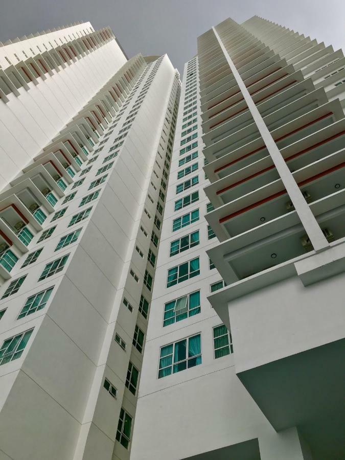 The Pinnacle Tower Johor Bahru Dış mekan fotoğraf