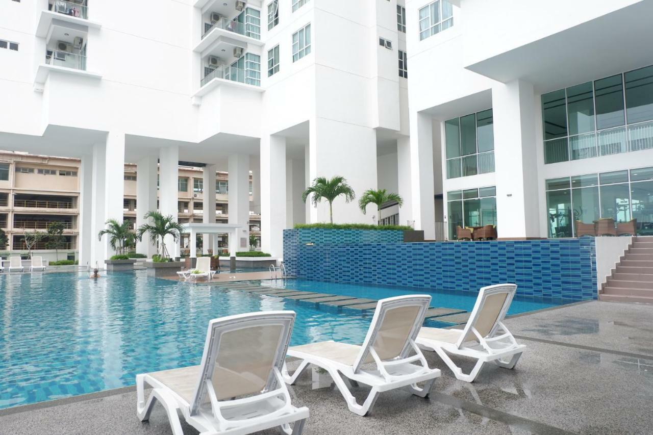 The Pinnacle Tower Johor Bahru Dış mekan fotoğraf