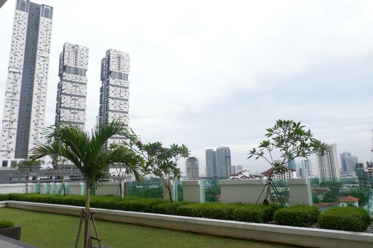 The Pinnacle Tower Johor Bahru Dış mekan fotoğraf